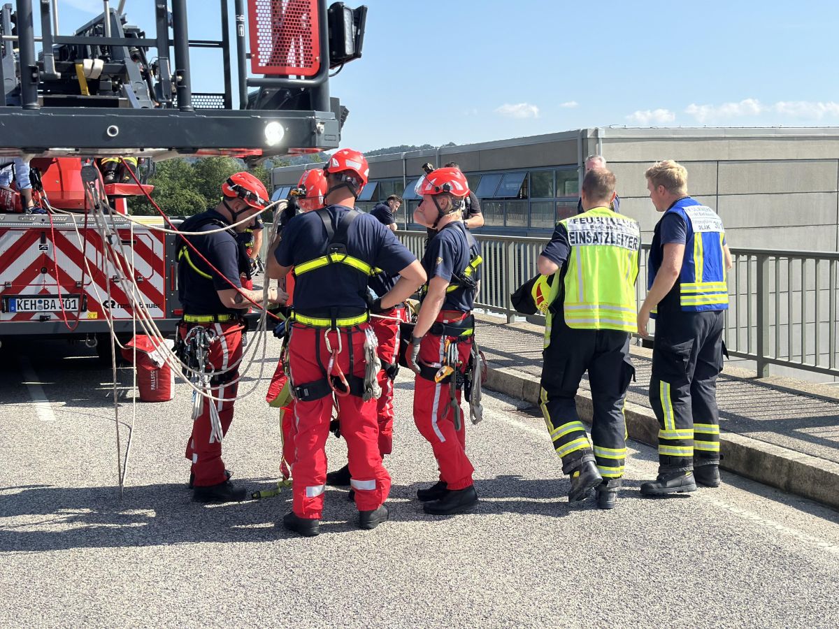 Bild-Nr. 3143 Technische Hilfeleistung